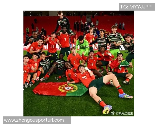 B费在社交媒体上祝贺葡萄牙U17夺冠并鼓励年轻球员们继续努力奋斗 B费在社交媒体上祝贺葡萄牙U17夺冠并鼓励年轻球员们继续努力奋斗