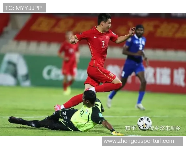 新国足应重视速度与冲击力过度畏惧失误只会失去主动权