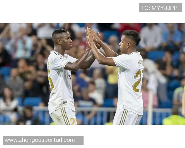 皇马双子星状态火热姆巴佩维尼修斯场均评分均超八分 皇马双子星状态火热姆巴佩维尼修斯场均评分均超八分