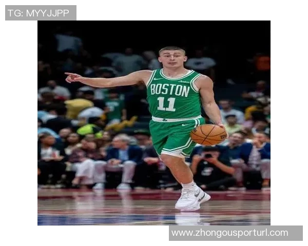 普理查德表现稳定半场8投4中贡献11分2篮板4助攻