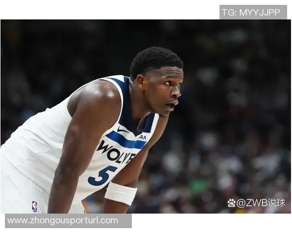 多诺万米切尔半场表现低迷9投仅3中三分球命中率不佳仅得9分4助 多诺万米切尔半场表现低迷9投仅3中三分球命中率不佳仅得9分4助